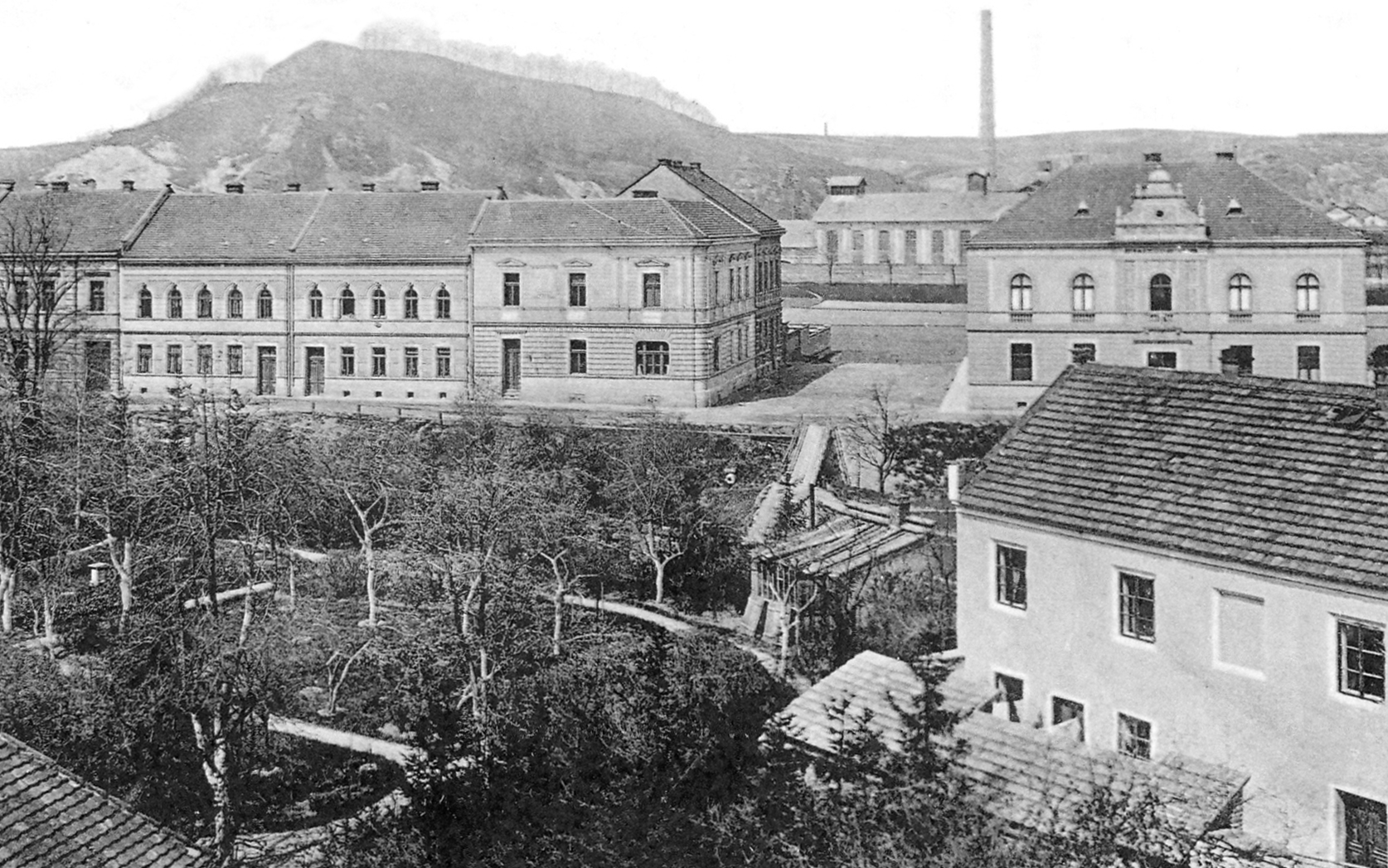 Historická fotografie budovy